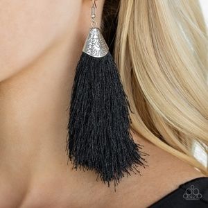 Tassel Temptress - Black